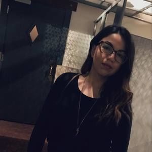 Meet your Posher, Maria